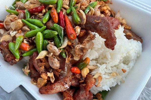 แม่ตุ่มหมูทอด        