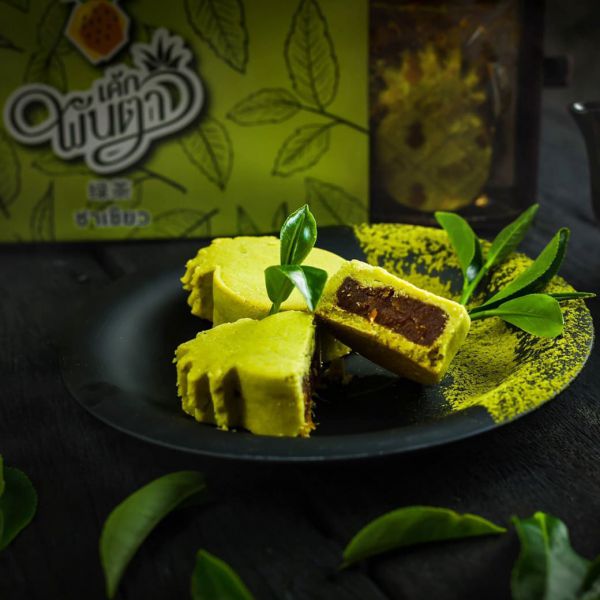 เค้กชาเขียวไส้สับปะรดนางแล